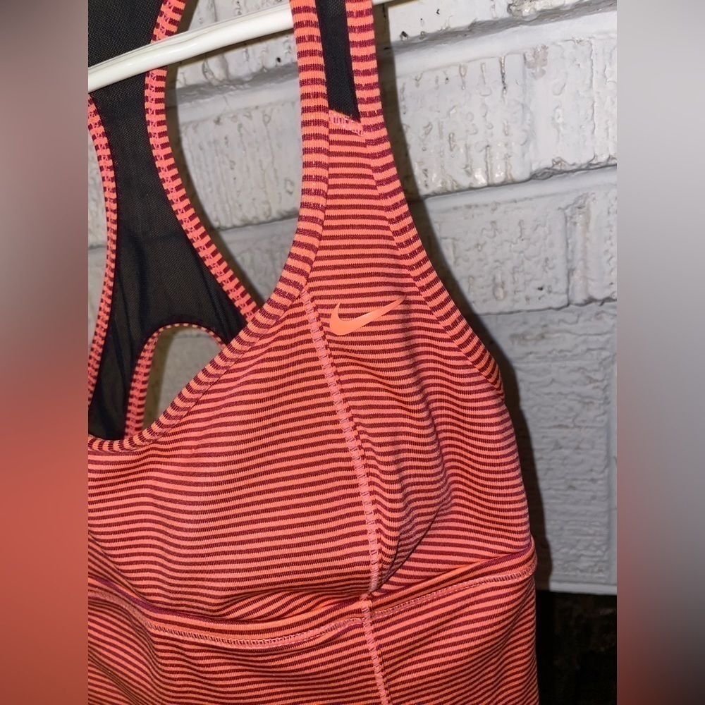 Nike athletic tank top small racer back - Picture 2 of 8